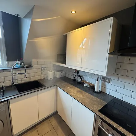 Contactless Check In - Spacious New-york Style Penthouse In Centre * Leeds