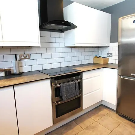 Spacious New-york Style Trendy Penthouse In Centre דירה