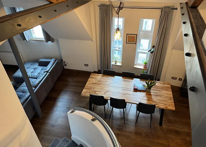Contactless Check In - Spacious New-york Style Penthouse In Centre Leeds (West Yorkshire)